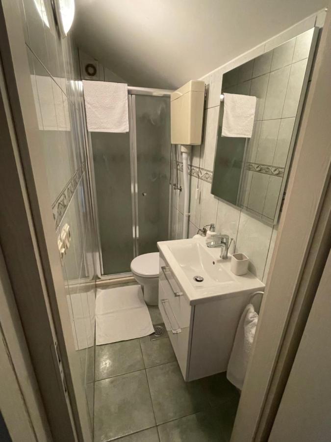 Vacation House Marin With Jacuzzi - Bol, Brac Bagian luar foto